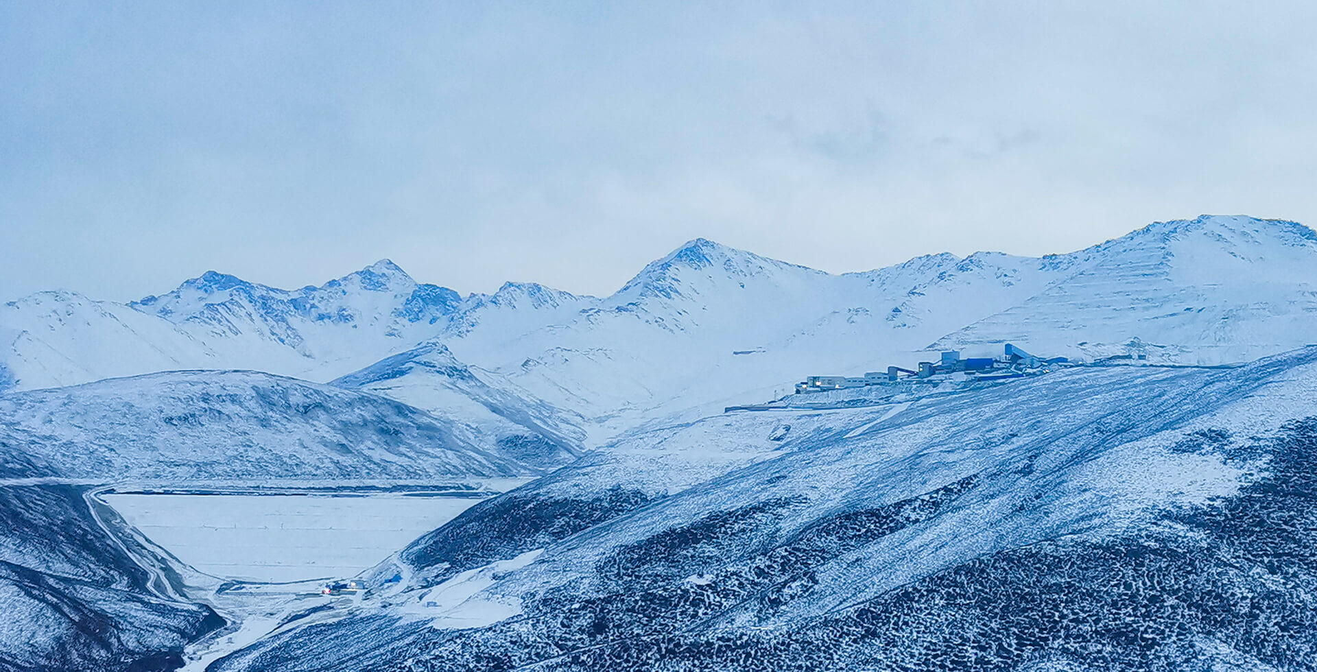 加速打造天下一流资源型战略性国有大型企业