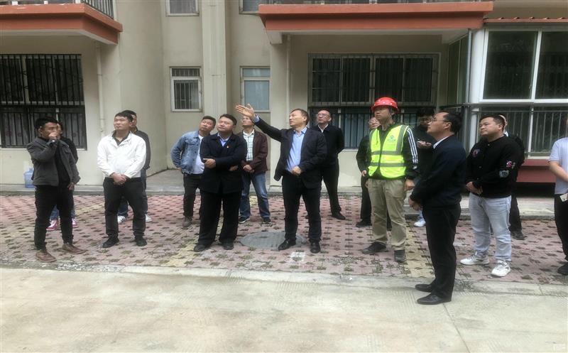 四川省js6666zs金沙厅党组成员、副厅长朱明仓到兴蜀设计集团项目现场检查调研